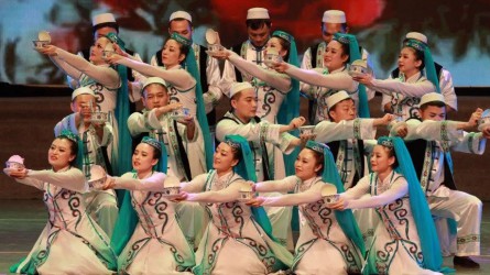 牢記初心擔(dān)使命 砥礪奮進(jìn)開新篇<br/>建筑設(shè)計(jì)院慶祝中國(guó)共產(chǎn)黨成立100周年文藝匯演圓滿落幕