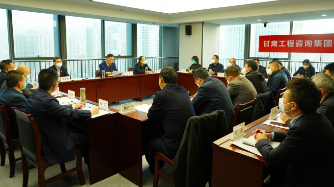 馬明在復(fù)工復(fù)產(chǎn)穩(wěn)增長(zhǎng)調(diào)度會(huì)上強(qiáng)調(diào)：以等不起慢不得的緊迫感做實(shí)做細(xì)復(fù)工復(fù)產(chǎn)，以謀得實(shí)干得好的責(zé)任感統(tǒng)籌部署年底沖刺和明年重點(diǎn)工作