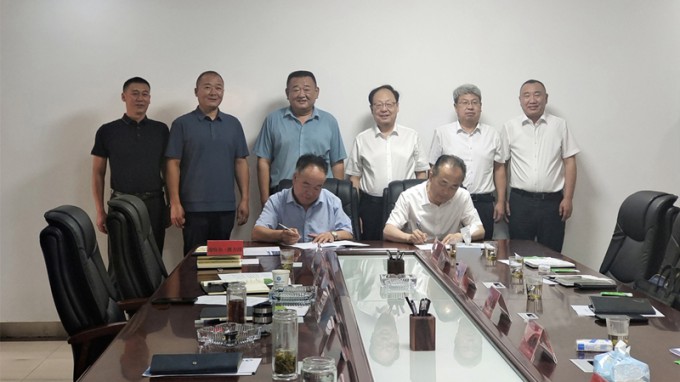 張佩峰一行赴新疆銀水水務公司、特變電工集團拜訪洽談并督導監理項目安全生產工作