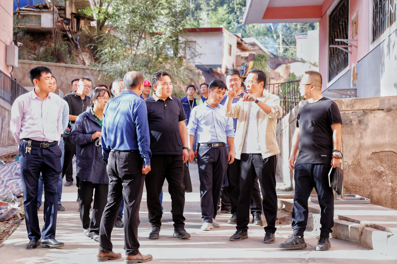 土木工程院黨委開展“學黨史、迎國慶、保安全、促生產”慰問活動