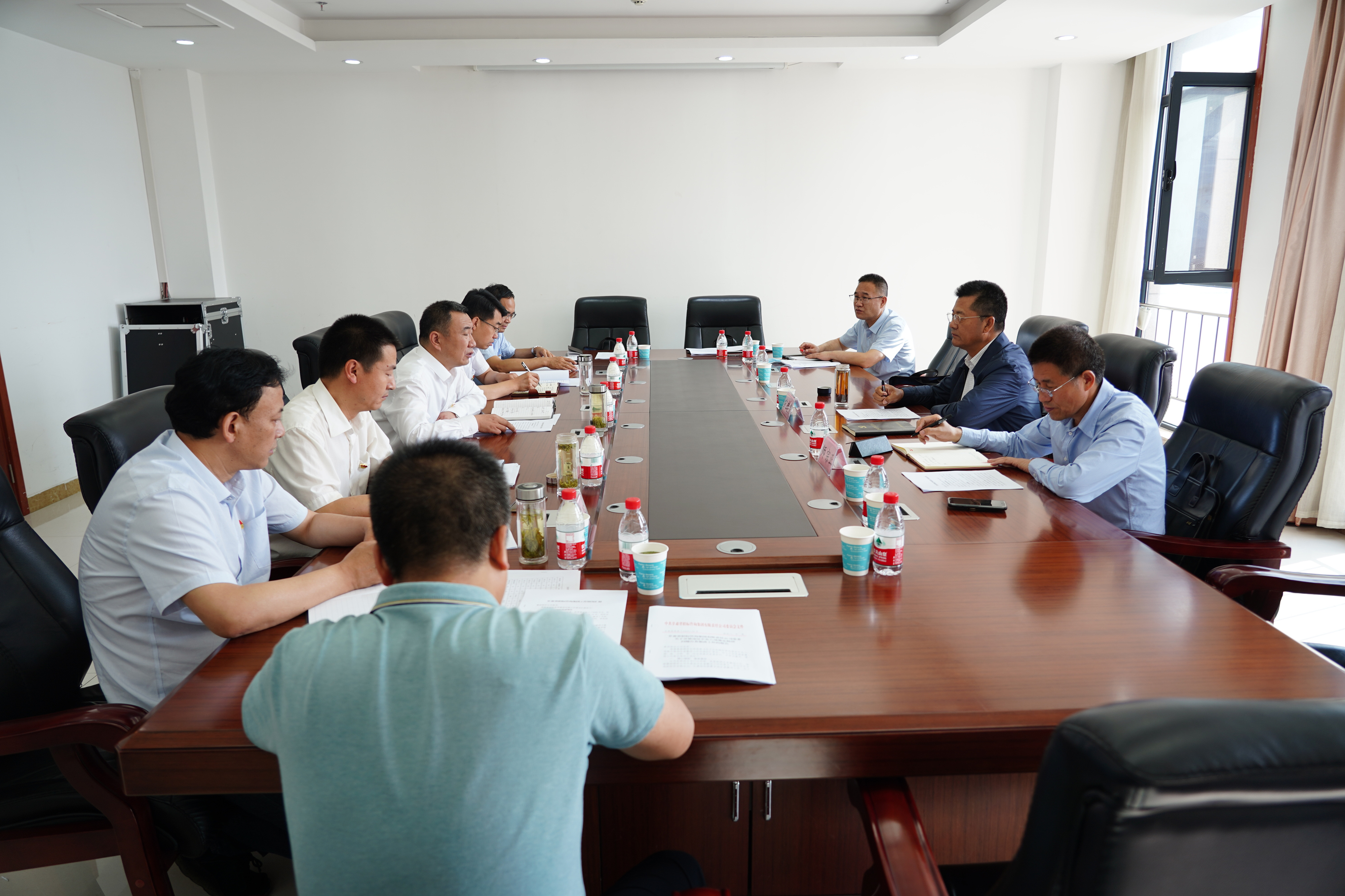 宋忠慶一行調研招標咨詢集團